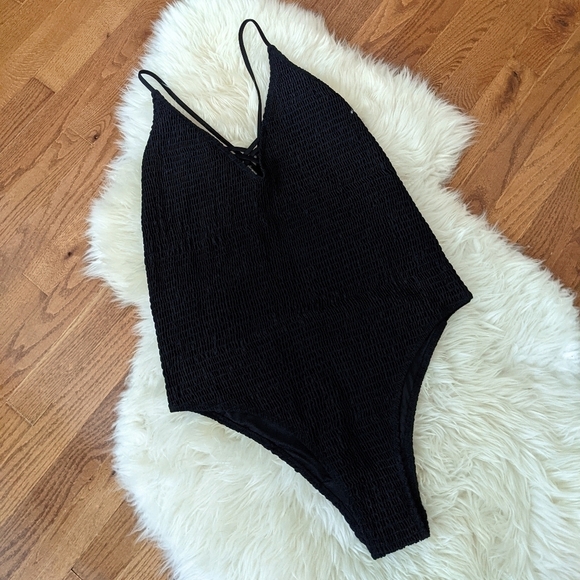 Swim SOCIETY Bali Lattice Swimsuit One Piece Blk - Picture 5 of 12